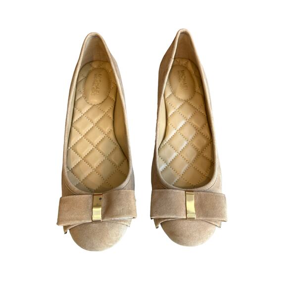 Michael Kors modest nude suede low heels bow detail 6 - Picture 5 of 9